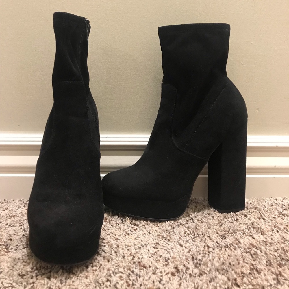 Steve Madden Platform Booties